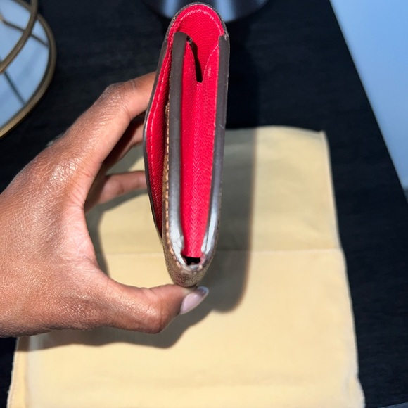 Authentic Louis Vuitton Emelie Wallet ❌SOLD❌ - Picture 4 of 9